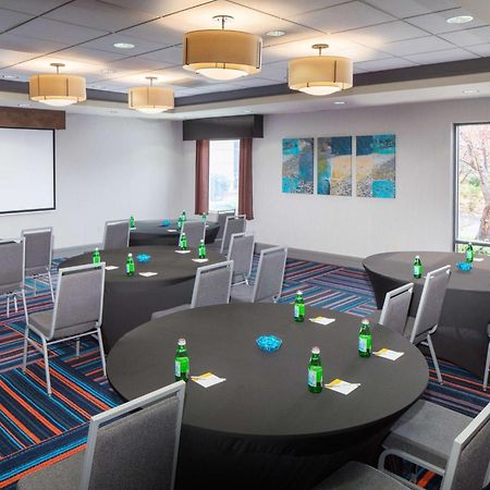 Hampton Inn By Hilton Garden City Long Island Exteriér fotografie