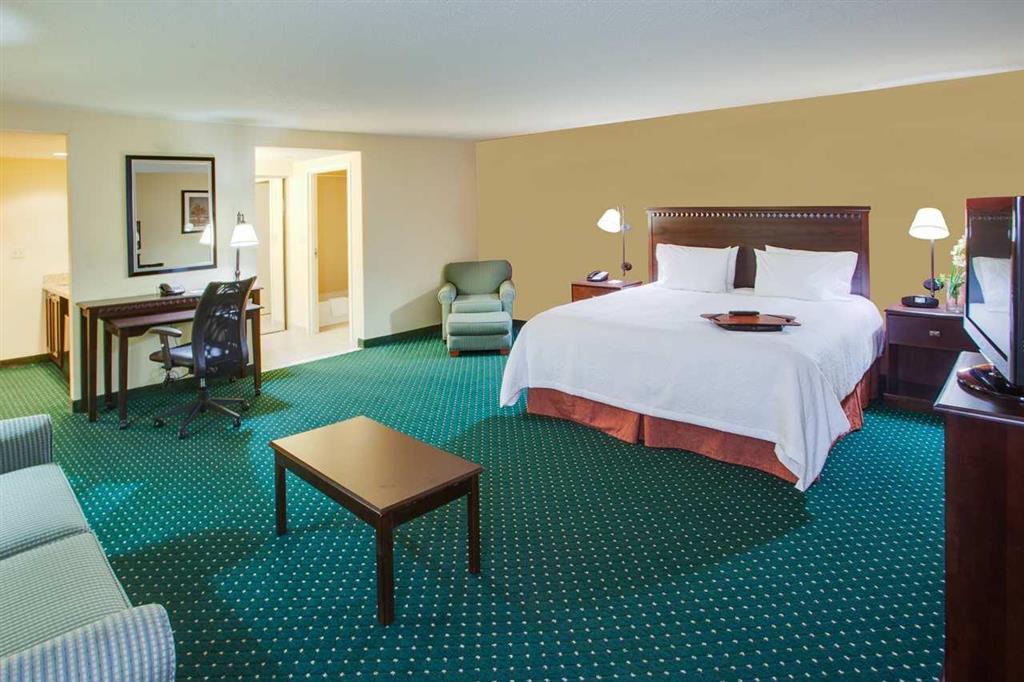 Hampton Inn By Hilton Garden City Long Island Pokoj fotografie