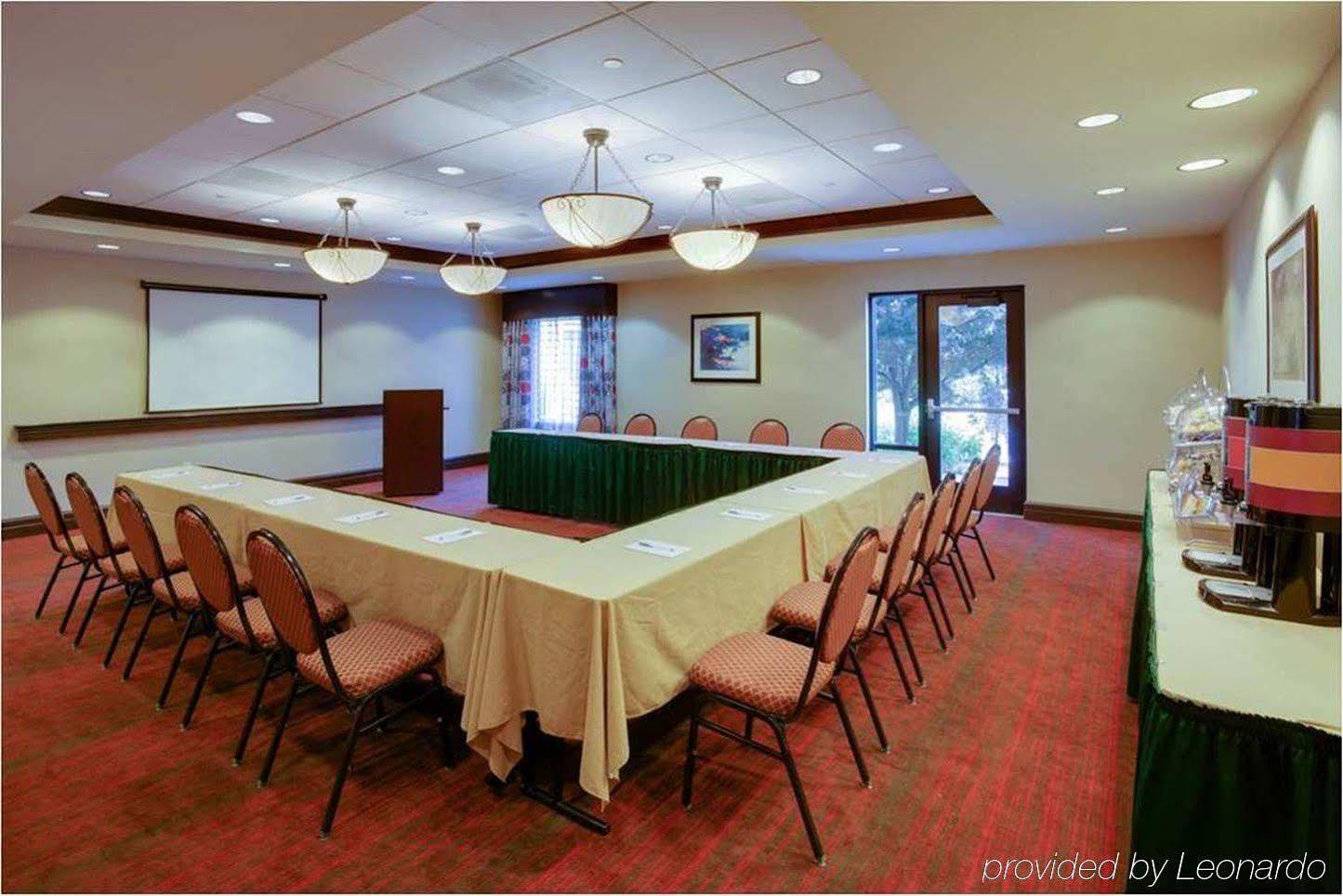 Hampton Inn By Hilton Garden City Long Island Exteriér fotografie