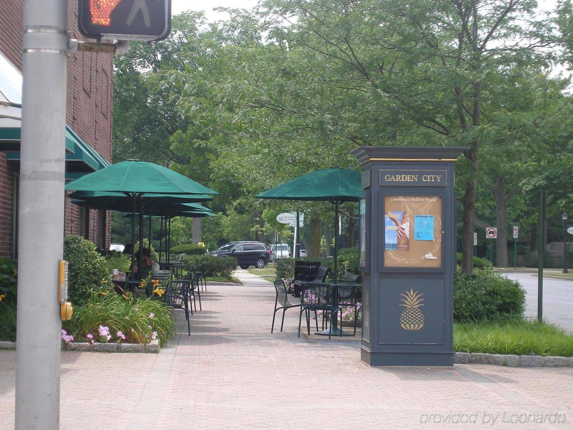 Hampton Inn By Hilton Garden City Long Island Restaurace fotografie