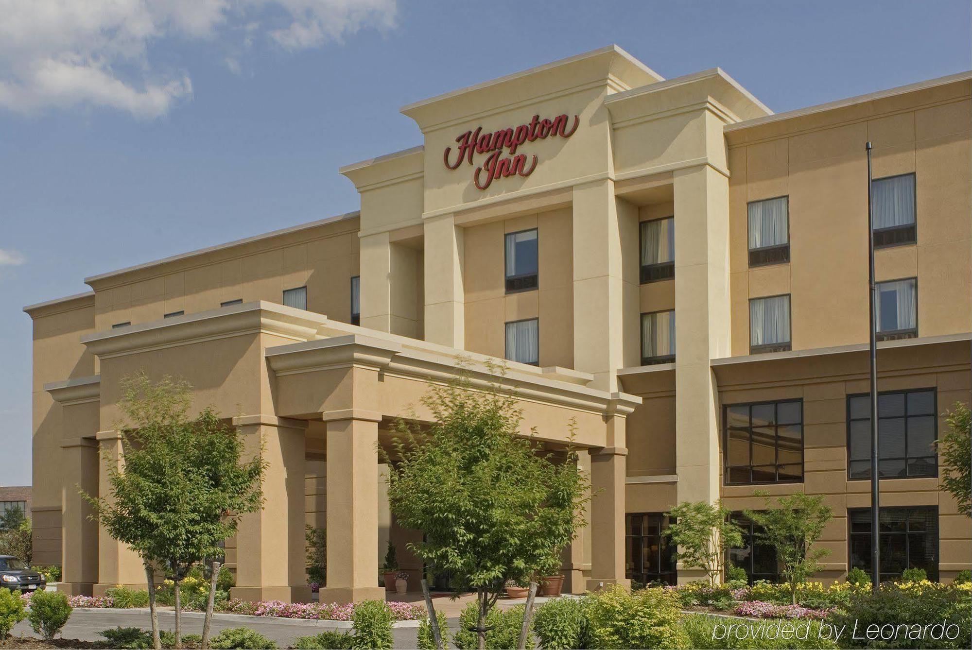 Hampton Inn By Hilton Garden City Long Island Exteriér fotografie
