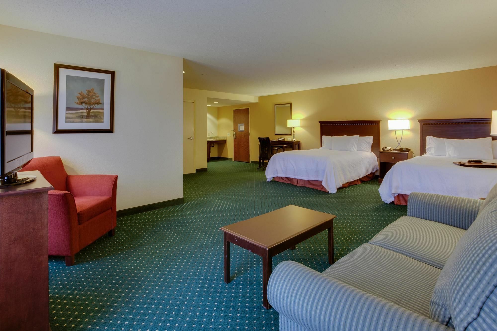Hampton Inn By Hilton Garden City Long Island Exteriér fotografie
